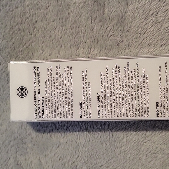 Static Reusable Pop On Nails - French manicure - NWTs - Picture 3 of 4